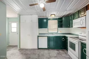 16925 W Sharps Rd, Marana, AZ 85653 - Photo 10
