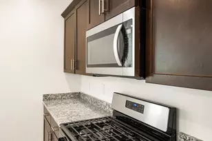 7021 W Jadewood Ln, Tucson, AZ 85757 - Photo 4