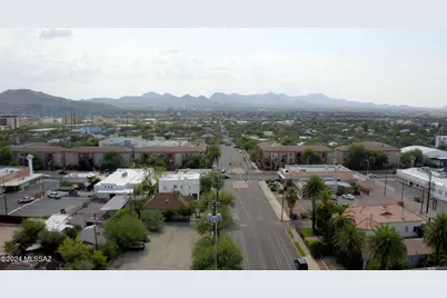 12 E University Boulevard #14, Tucson, AZ 85705 - Photo 20