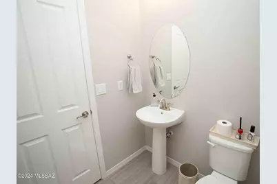 722 E Romsdalen, Oro Valley, AZ 85755 - Photo 28