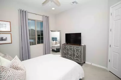 722 E Romsdalen, Oro Valley, AZ 85755 - Photo 20