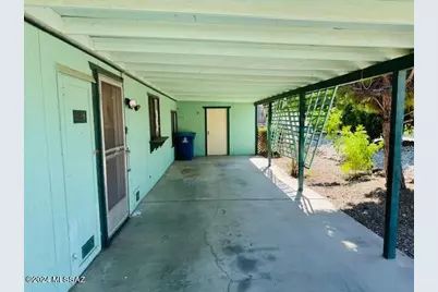 161 W Olive Drive, Green Valley, AZ 85614 - Photo 2