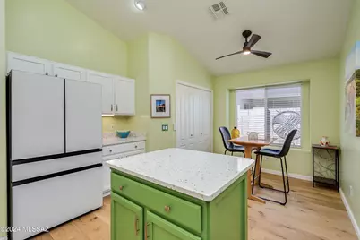 1463 E Ganymede Drive, Tucson, AZ 85737 - Photo 32