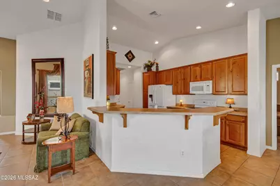 716 W Shadow Wood Street, Green Valley, AZ 85614 - Photo 12