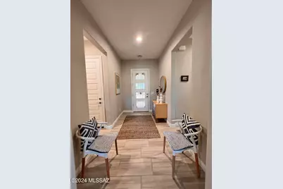7010 W Cliff Spring Trail, Marana, AZ 85658 - Photo 2