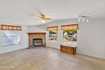 1915 S Cody Loop Road, Oracle, AZ 85623 - Photo 10