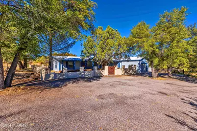 1915 S Cody Loop Road, Oracle, AZ 85623 - Photo 1