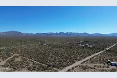 +/-8Acres S Kolb & Camino Aurelia #-, Sahuarita, AZ 85629 - Photo 8