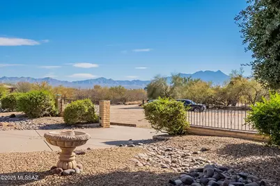 1100 W Calle Privada, Sahuarita, AZ 85629 - Photo 36