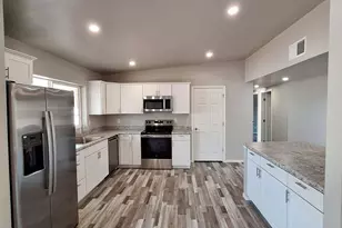 6932 E 4th St, Tucson, AZ 85710 - Photo 36