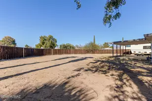 3748 S Amos Pl, Tucson, AZ 85730 - Photo 8