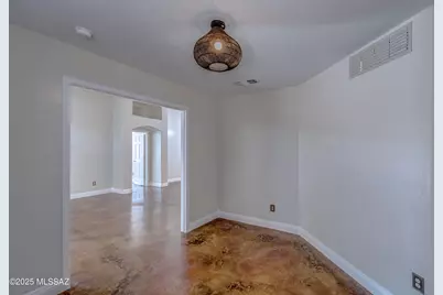 5577 W Painted Cliff Drive, Marana, AZ 85658 - Photo 26