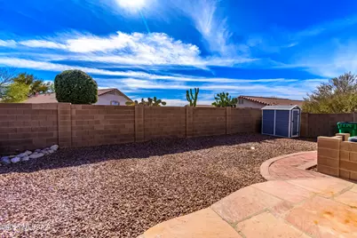 5577 W Painted Cliff Drive, Marana, AZ 85658 - Photo 38