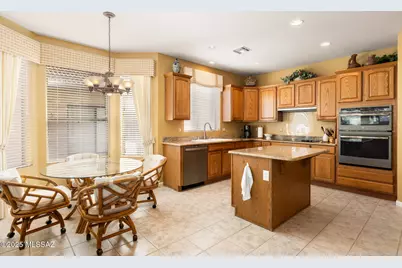 62218 E Sand Crest Drive, Saddlebrooke, AZ 85739 - Photo 14