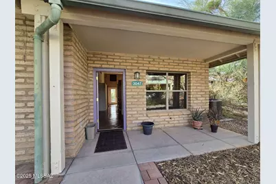 3047 N Gaia Place, Tucson, AZ 85745 - Photo 2