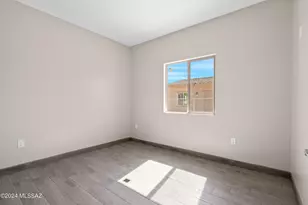 1358 N Apache Dr, Tucson, AZ 85745 - Photo 14