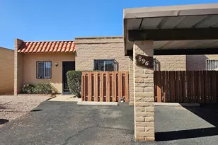 896 S Pantano Rd, Tucson, AZ 85710 - Photo 2