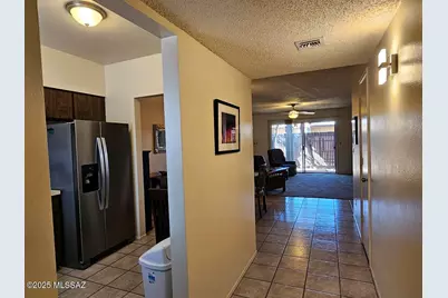 896 S Pantano Road, Tucson, AZ 85710 - Photo 8