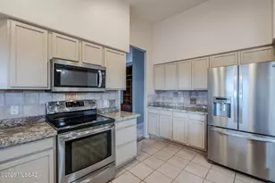 4884 S Desert Sunset Dr, Green Valley, AZ 85622 - Photo 20