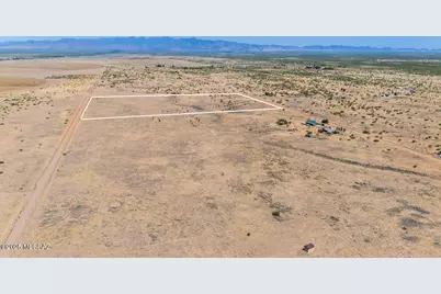 18 Acres Mockingbird Road #117&124, Pearce, AZ 85625 - Photo 2