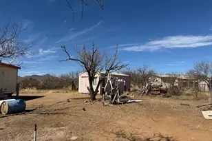 433 E Camino De Pampas, Huachuca City, AZ 85616 - Photo 16