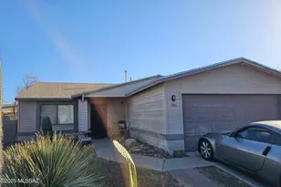 1741 W Chardonnay Dr, Tucson, AZ 85746 - Photo 1