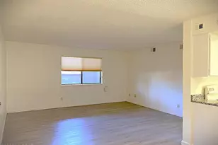 471 W Yucca Ct, Tucson, AZ 85704 - Photo 2