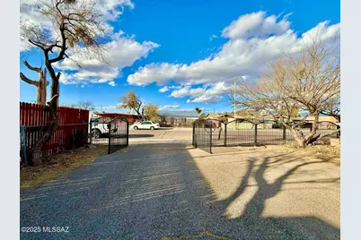 1231 W Ontario Street #n/a, Tucson, AZ 85745 - Photo 2