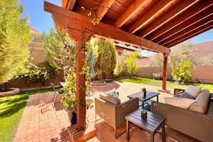 5848 N Bright Star Dr, Tucson, AZ 85718 - Photo 18