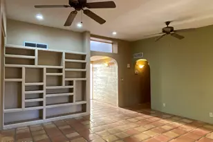 1701 S Palm Springs Cir, Tucson, AZ 85710 - Photo 4