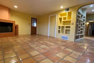 1701 S Palm Springs Cir, Tucson, AZ 85710 - Photo 6