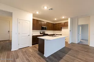 906 W Calle Alta Curva, Sahuarita, AZ 85629 - Photo 2