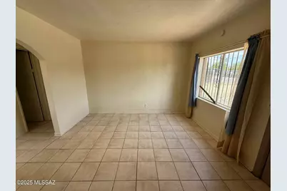 5709 E 26th Street, Tucson, AZ 85711 - Photo 4
