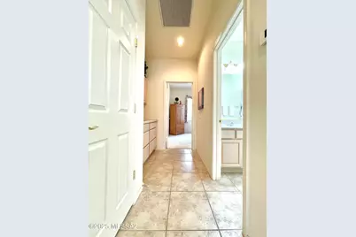 9524 N Twinkling Shadows Way, Tucson, AZ 85743 - Photo 26