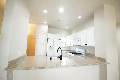 4364 Big Bend Street, Sierra Vista, AZ 85650 - Photo 8