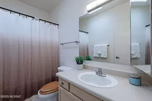 1594 W Calle Hacienda, Green Valley, AZ 85622 - Photo 20