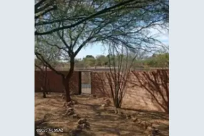 2026 E River Road #204, Tucson, AZ 85718 - Photo 12