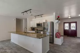 7640 E Dos Mujeres Rd, Tucson, AZ 85715 - Photo 22