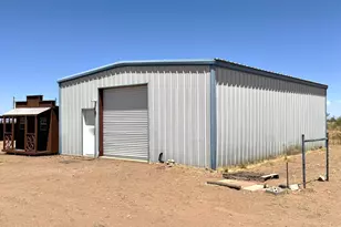 13384 S Cottonwood Rd, Pearce, AZ 85625 - Photo 30