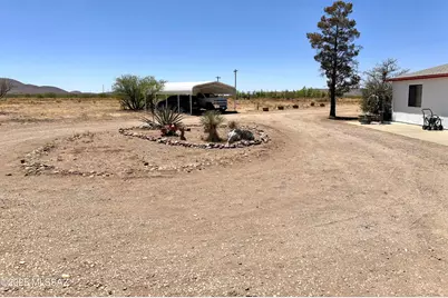 13384 S Cottonwood Road, Pearce, AZ 85625 - Photo 4