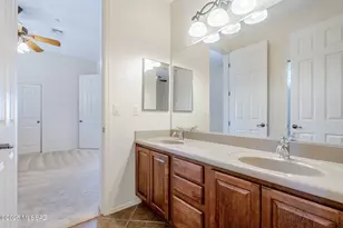 692 W Bright Canyon Dr, Oro Valley, AZ 85755 - Photo 32