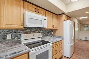 413 N Calle Del Diablo, Green Valley, AZ 85614 - Photo 16