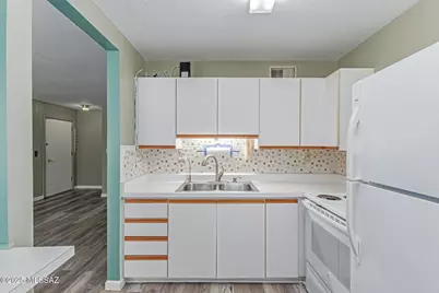 8150 E Broadway Boulevard #H-107, Tucson, AZ 85710 - Photo 12