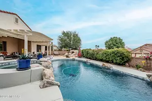 2723 S Chipshot Dr, Green Valley, AZ 85614 - Photo 34