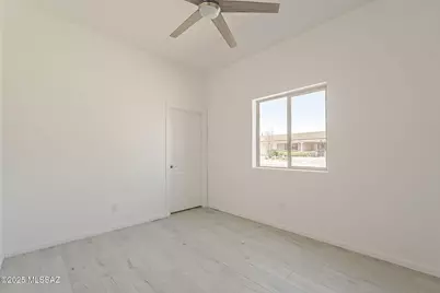 121 W Calle Escudilla, Green Valley, AZ 85614 - Photo 24