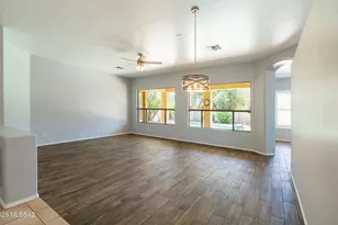 8892 N Silver Moon Way, Tucson, AZ 85743 - Photo 6