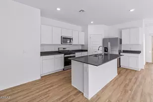13487 N Laura Ellen Ln, Marana, AZ 85653 - Photo 8
