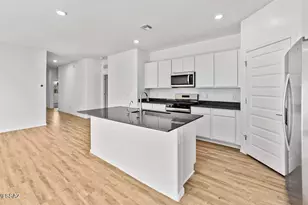 13487 N Laura Ellen Ln, Marana, AZ 85653 - Photo 10