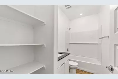 13487 N Laura Ellen Lane, Marana, AZ 85653 - Photo 16