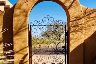 5480 W Sharpshooter Ct, Tucson, AZ 85743 - Photo 6